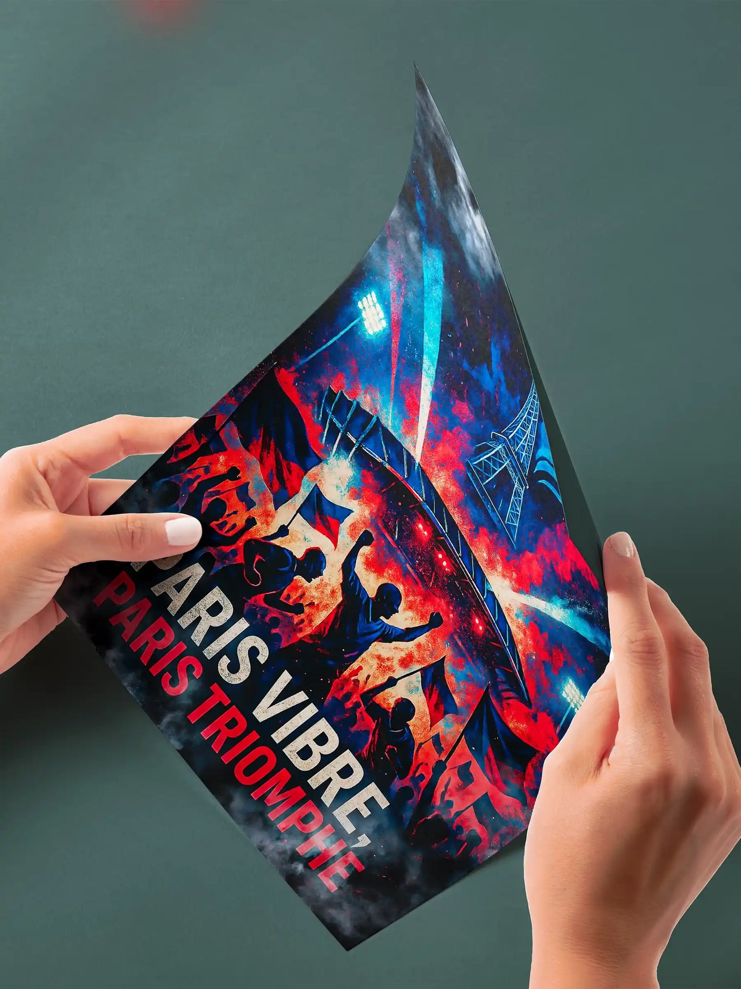 Affiche Supporter Paris – Paris vibre, Paris triomphe | Poster Ambiance Rouge et Bleu FastBreak Shop